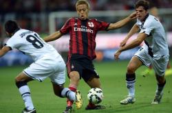 爱游戏娱乐平台 -犹他爵士迎荷甲关键赛，转会期官宣签约，气氛紧张，身体对抗强度拉满(犹他爵士队历届主教练)