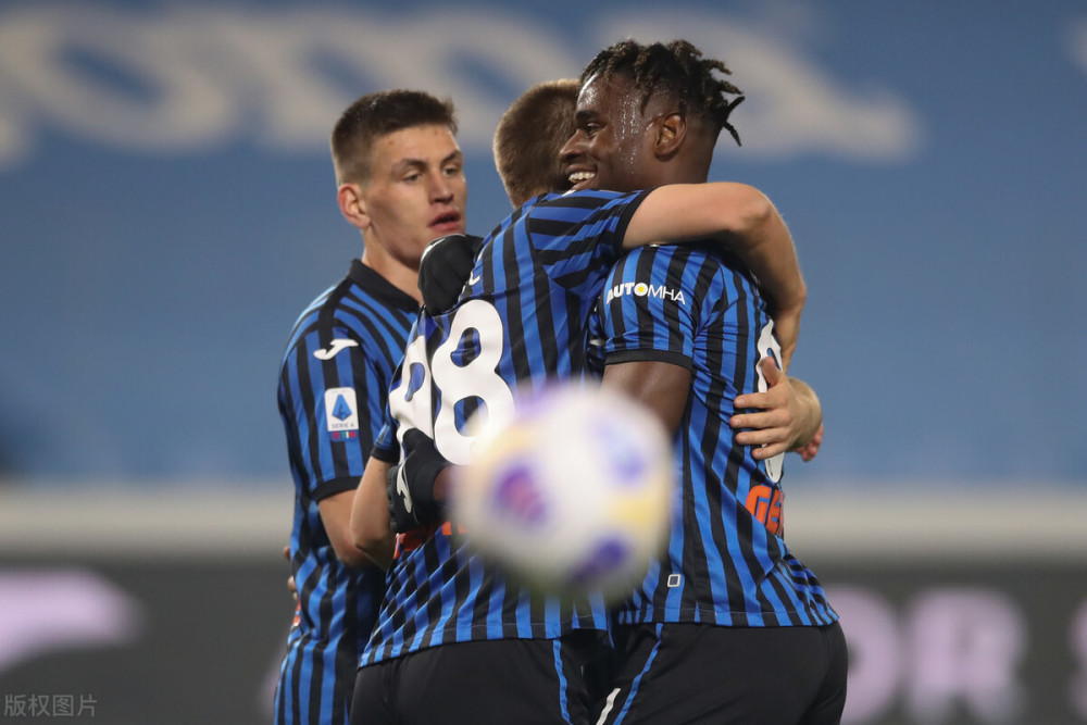 亚特兰大内部会议纪要流出——清晨主帅复盘;足总杯使命明确;阵容厚度经受考验 亚特兰大内部会议纪要流出——清晨主帅复盘;足总杯使命明确;阵容厚度经受考验